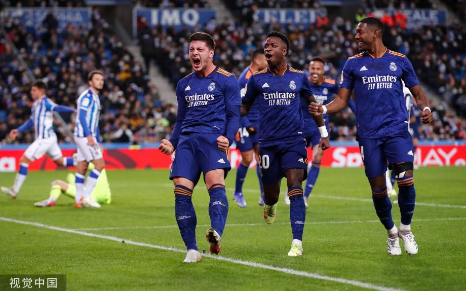 他表现出浓 他表现出浓